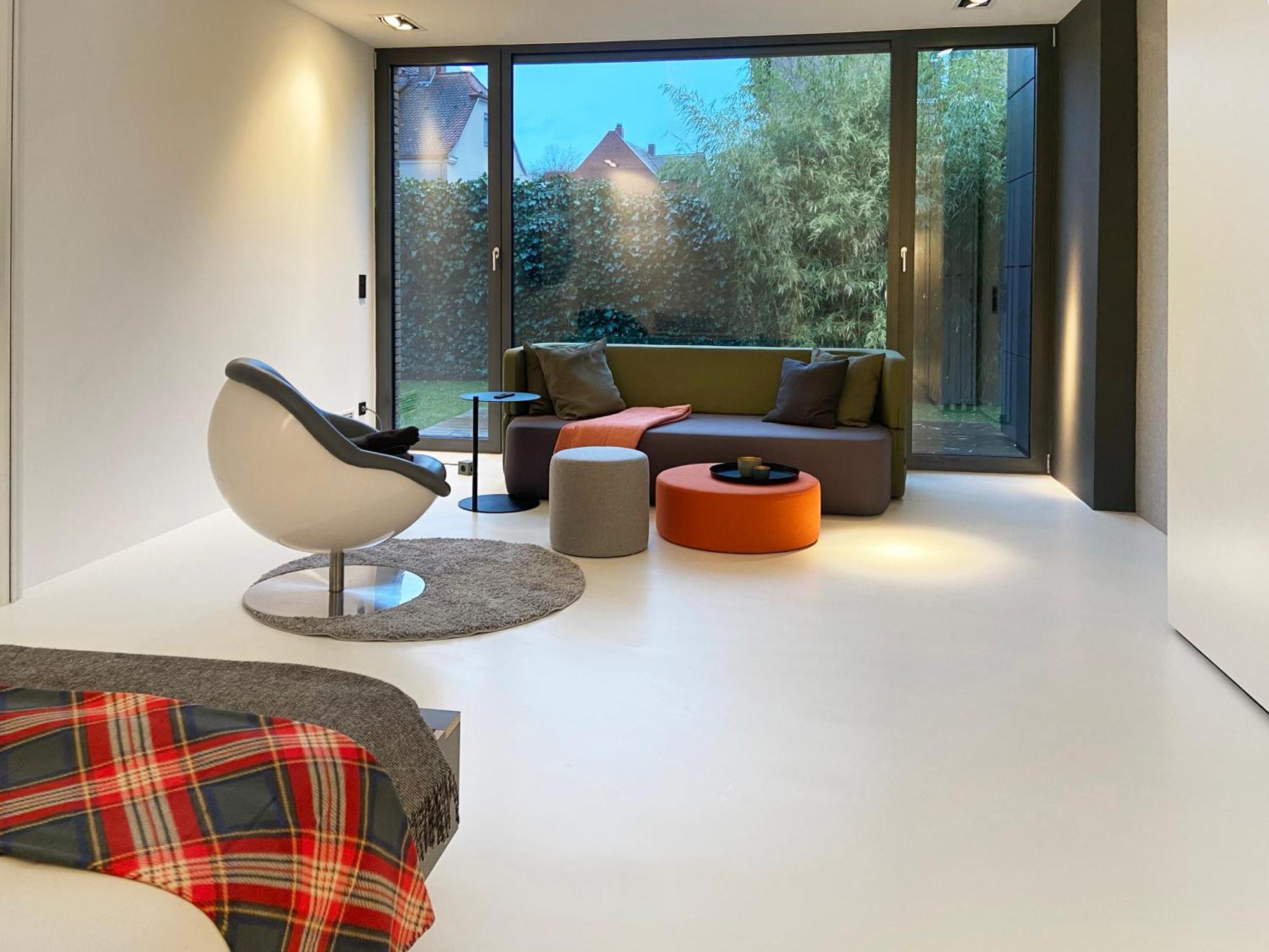 Ferienhaus B8 - Exklusive Architektenvilla Fuer 4-10 Personen, Nürnberg